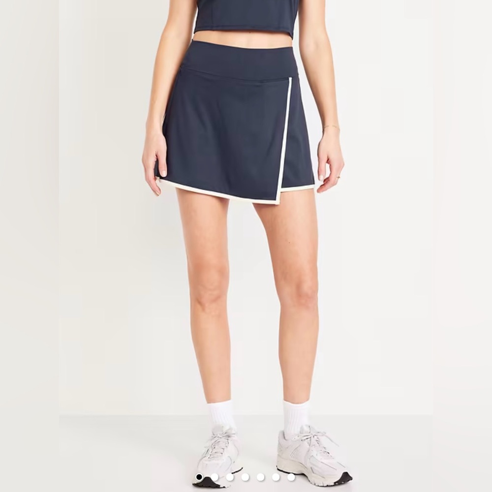Old Navy High-Waisted PowerSoft Faux-Wrap Skort in Dusk Navy